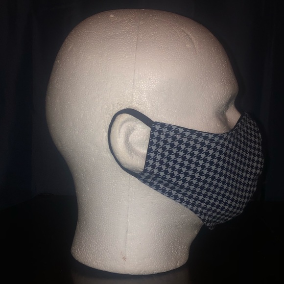 Blue Houndstooth Patterned Fitted Face Mask - Picture 2 of 2